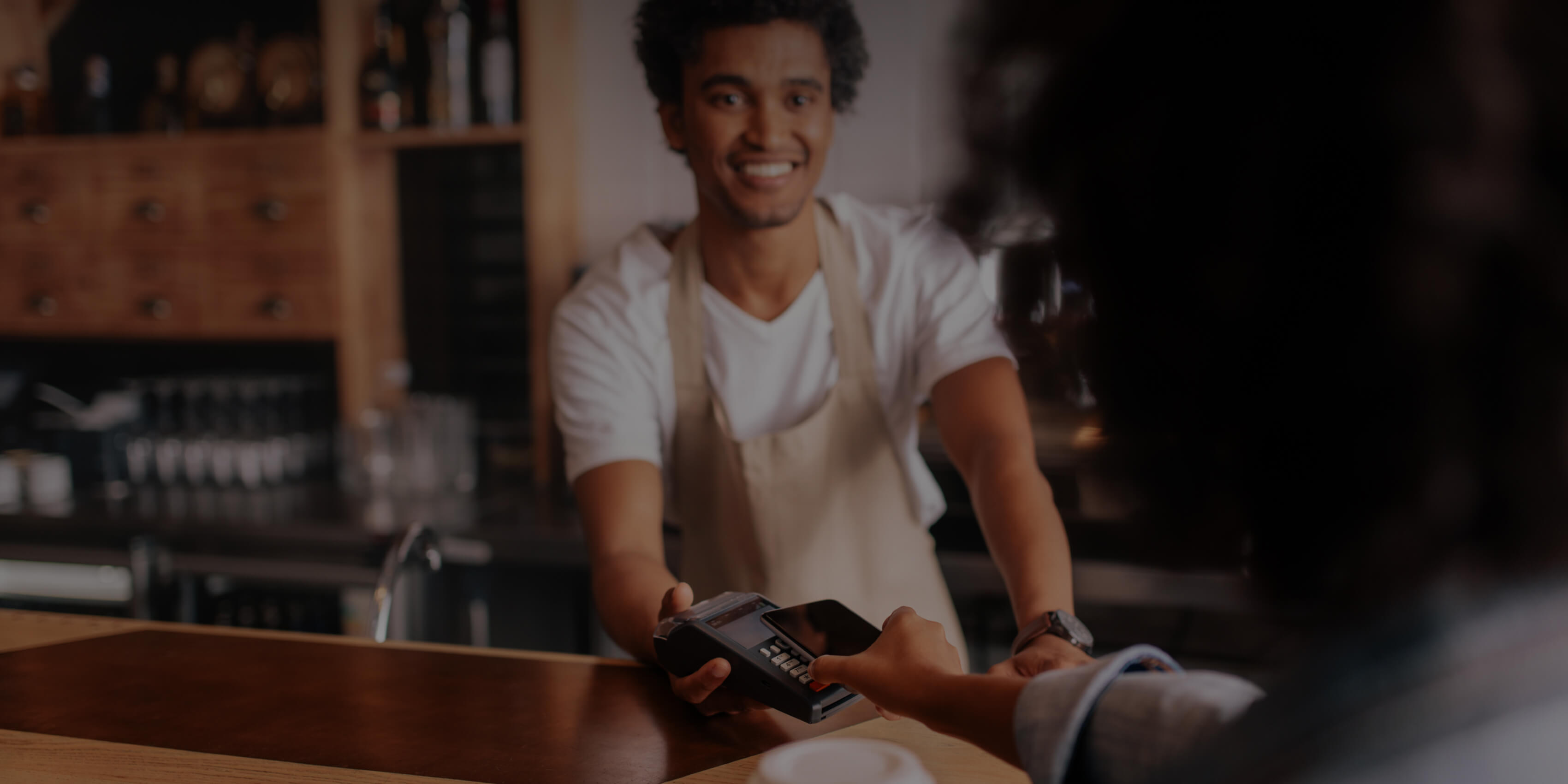 虚拟货币怎么消费支付？！小红卡介绍、注册、开卡、充值入金（香港加密Visa卡RedotPay现已支持Apple Pay和Google Pay）-1